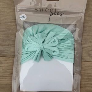 NWT Sweet Peas Mint Baby Bow Turban 6-12 months